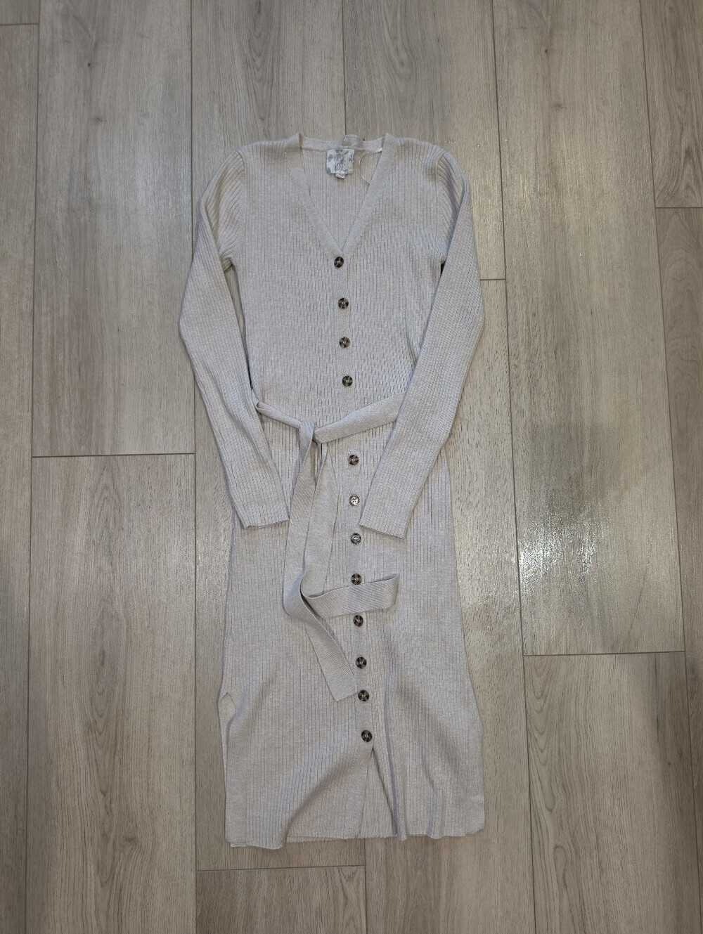 Hippie Rose Ribbed Sweater Dress Beige Button Front Tie Waist Midi Small - Picture 1 of 4